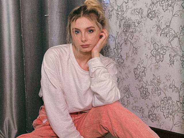 RebeccaBright - Live porn &amp; sex cam - 20499206