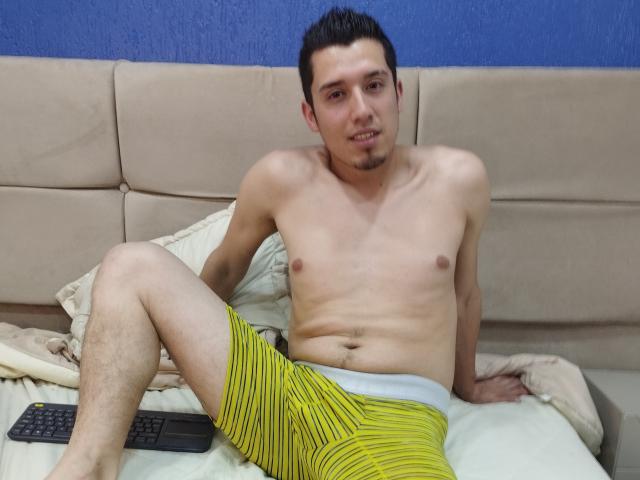 DerekKing - Live porn &amp; sex cam - 20503158