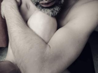 MarkHott69 - Sexe cam en vivo - 20505050