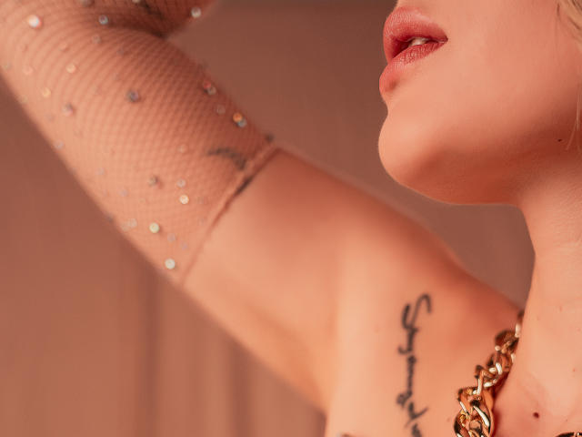 AriannaMartinez - Sexe cam en vivo - 20507218