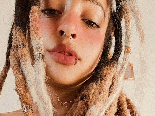 SquirtArt - Camera khiêu dâm &amp; quyến rũ trực tiếp - 20512302