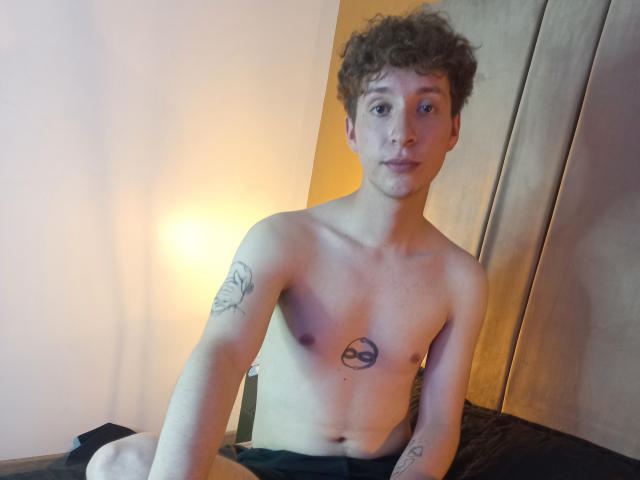 TylorBran - Live porn &amp; sex cam - 20517366