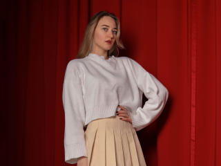 MayGeen - Live porn &amp; sex cam - 20517782