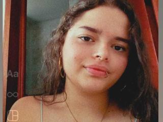CoralineGhibli - Live porn &amp; sex cam - 20518098