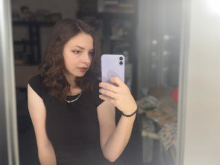 AlanaSun - Live porn &amp; sex cam - 20520066