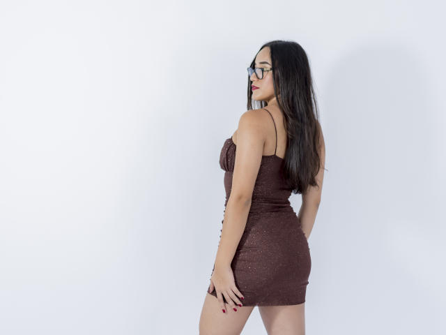 AmeliaBrunette - Sexe cam en vivo - 20521126