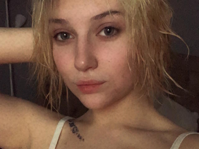 MishytkaDi - Live porno og sexkamera - 20525270