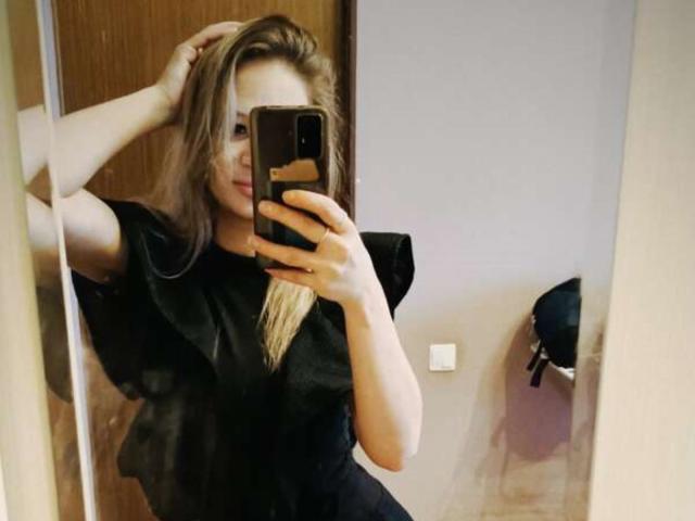 DeannaSmith - Live porn &amp; sex cam - 20529138