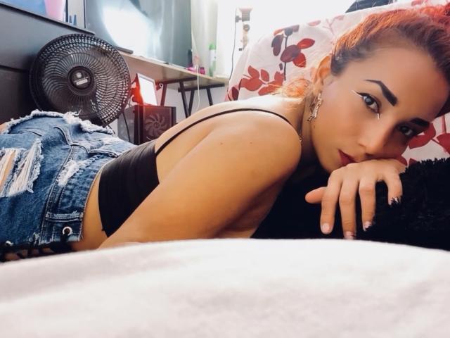 AmberDemons - Live Sex Cam - 20530394