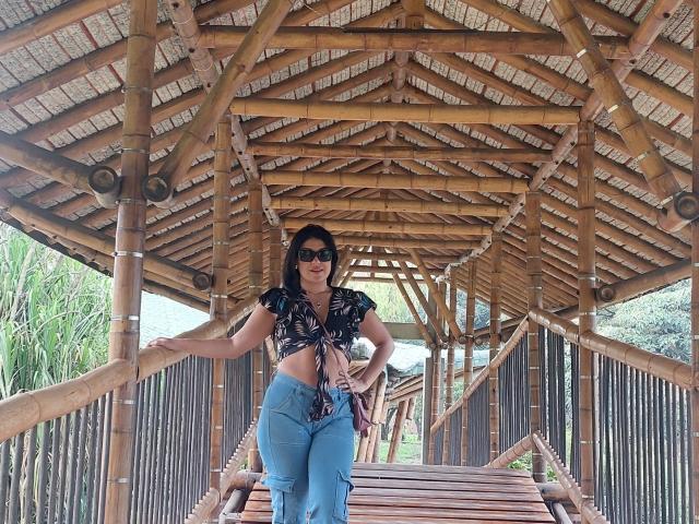 LauraRichis - Live porn &amp; sex cam - 20534034