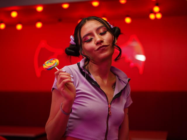 EvieGothel - Camera khiêu dâm &amp; quyến rũ trực tiếp - 20538866