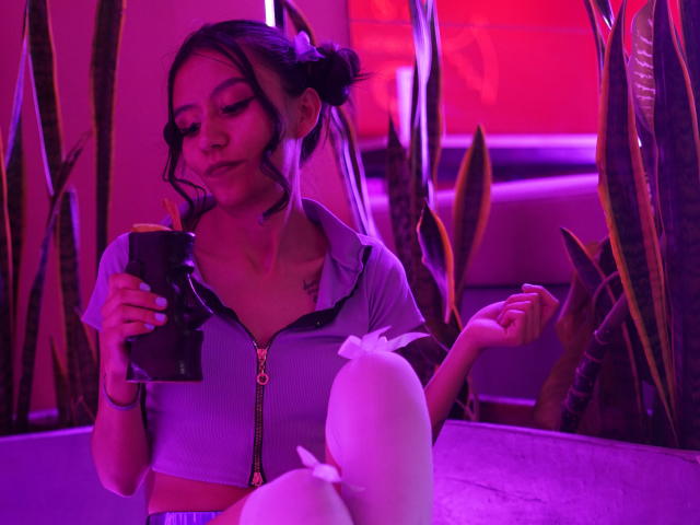 EvieGothel - Live porn &amp; sex cam - 20538886