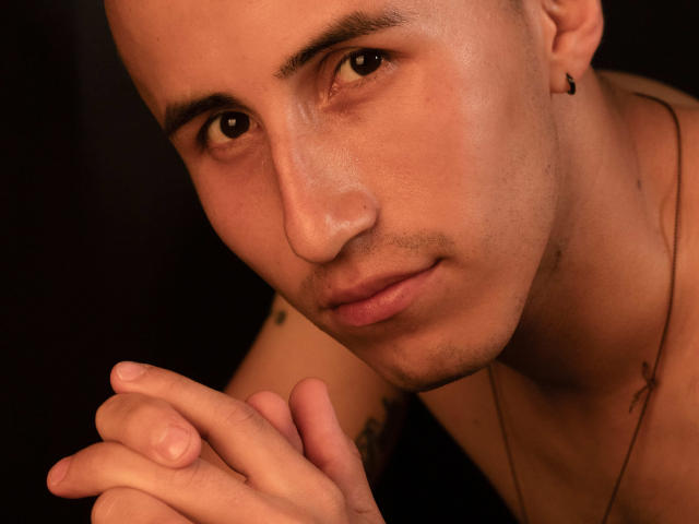 JackSonroy - Live porn &amp; sex cam - 20539330