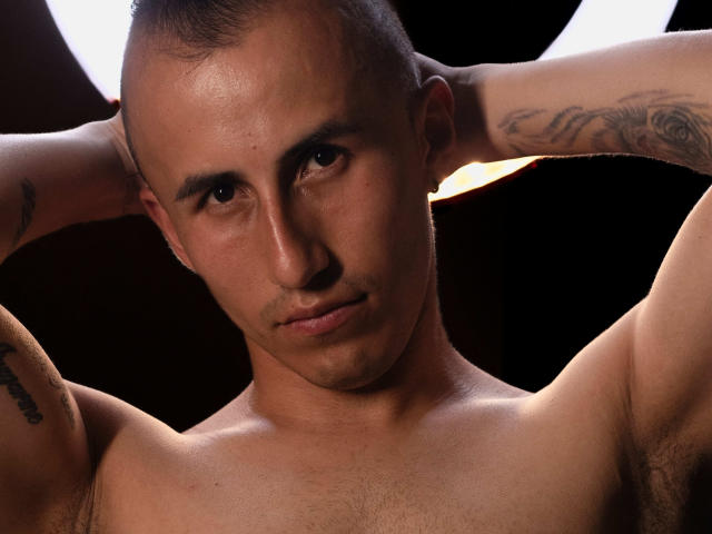 JackSonroy - Live porn &amp; sex cam - 20539338