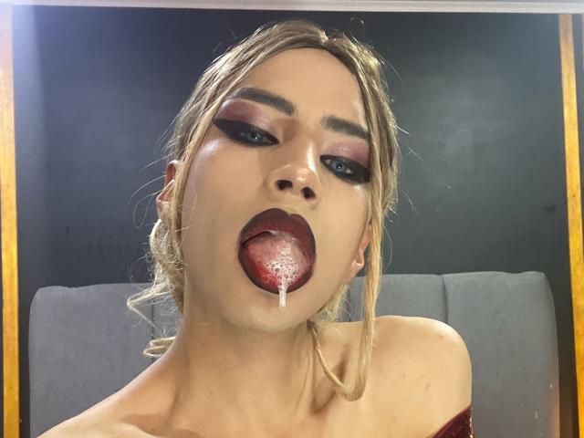 BrianaHollis - Live Sex Cam - 20539634