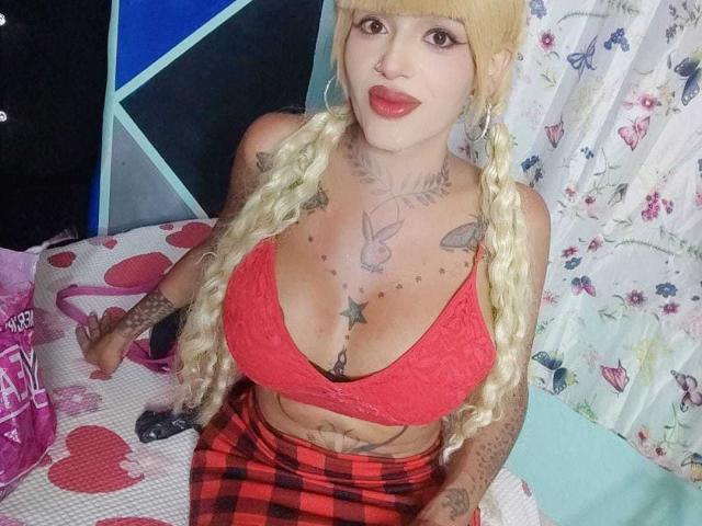VilettaB - Live Sex Cam - 20555038