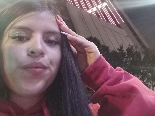 BlossomRay - Élő pornó és szexkamera - 20568298