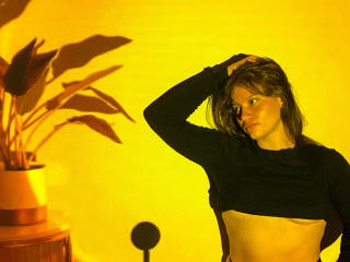 SilverHotFoxy69 - Sexe cam en vivo - 20568322