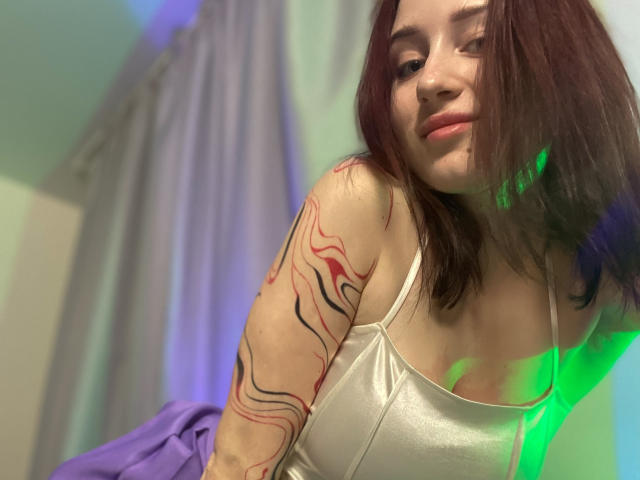 ValeriyaKiz - Camera khiêu dâm &amp; quyến rũ trực tiếp - 20575170