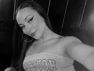 ValeryHarllow - Live sex cam - 20580238