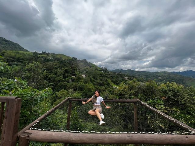 IsaRendon - Live porn &amp; sex cam - 20582462