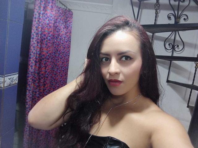 SamantaDiab - Live porn &amp; sex cam - 20584274