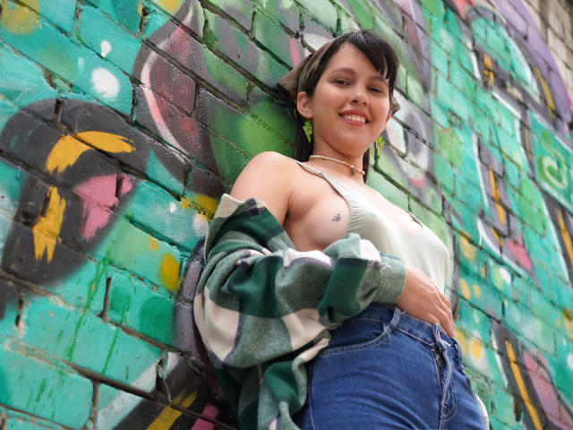 TiffanyHotBabe69 - Sexe cam en vivo - 20587022