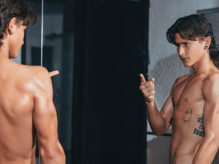 ScottyKen - Live porn &amp; sex cam - 20600306