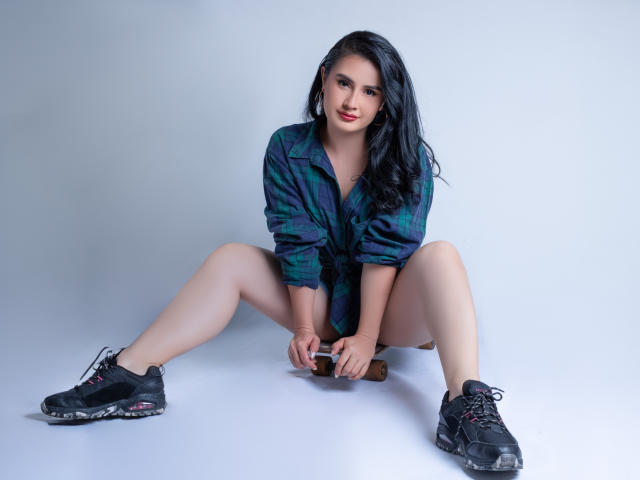 FrancheskaPierce - Live porn &amp; sex cam - 20601714