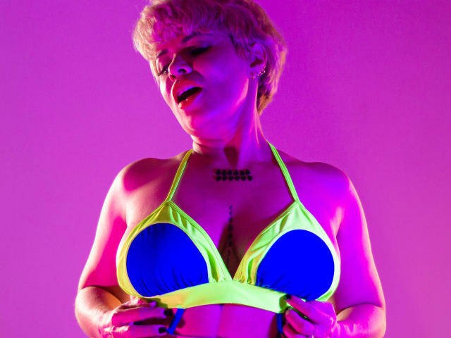 GiulianaRicci - Sexe cam en vivo - 20601822