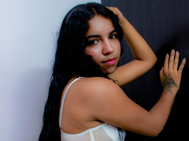 MelanieRocket - Live porn &amp; sex cam - 20609906