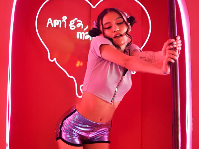 EvieGothel - Live porn &amp; sex cam - 20610146