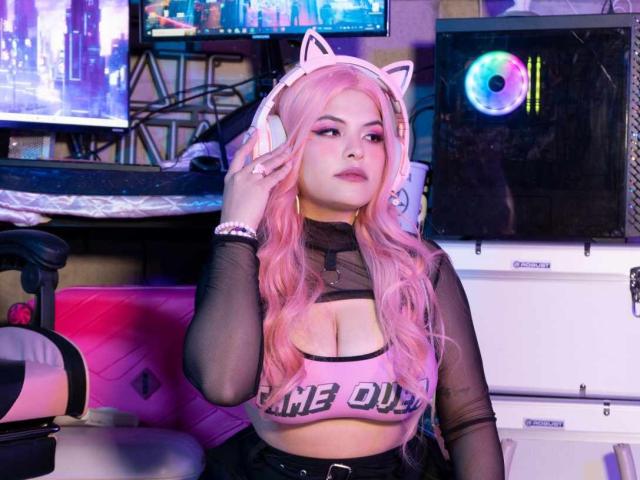 LuciaRobertz - Camera khiêu dâm &amp; quyến rũ trực tiếp - 20614286