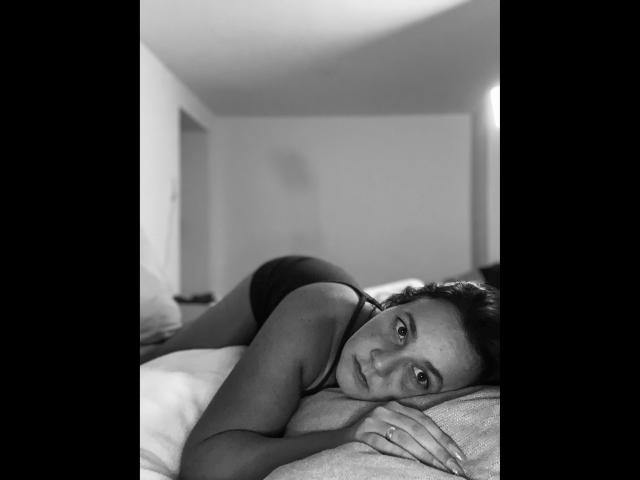 Bunny-Young - сексуальная веб-камера в реальном времени - 20622646