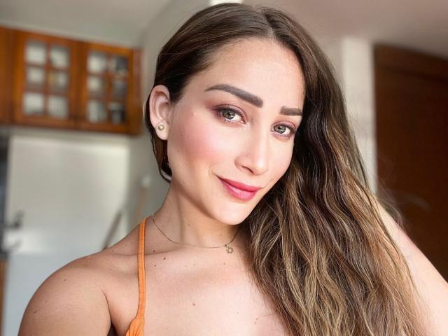 ArianaLu - Live porno og sexkamera - 20622982