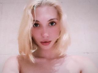 HonryEva - Live porn &amp; sex cam - 20624590