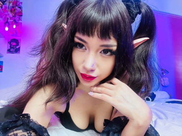 SabriPrettty - Porno na żywo i seks kamera - 20626270
