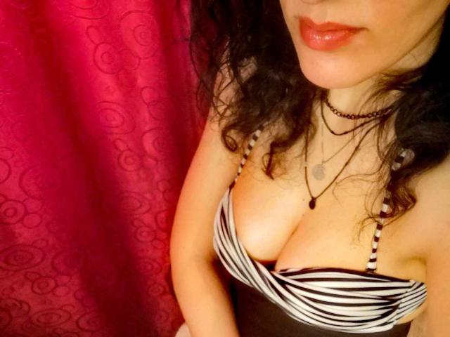 AddictedToUTS - Camera khiêu dâm &amp; quyến rũ trực tiếp - 20628050