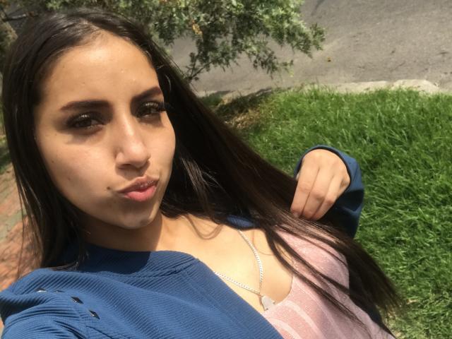 PaulettSmith - Live porn &amp; sex cam - 20628478