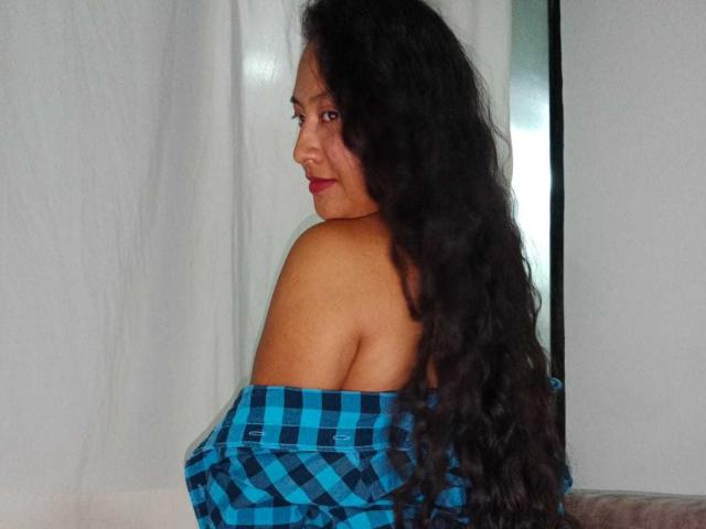 IrisWilliams - сексуальная веб-камера в реальном времени - 20633374