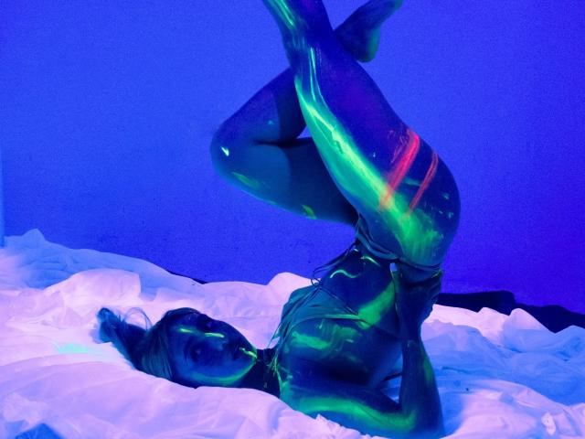 ArtMooon - сексуальная веб-камера в реальном времени - 20643906