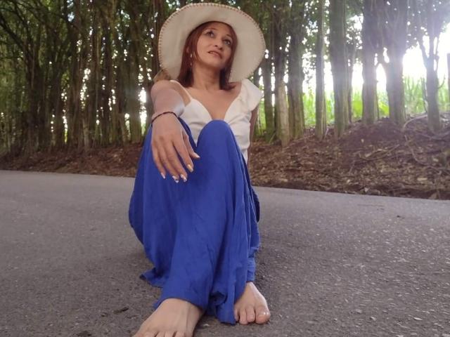 AgathaStone - Live porn &amp; sex cam - 20653434