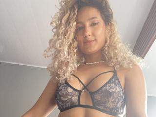 FloraSaenz - Live sexe cam - 20653914