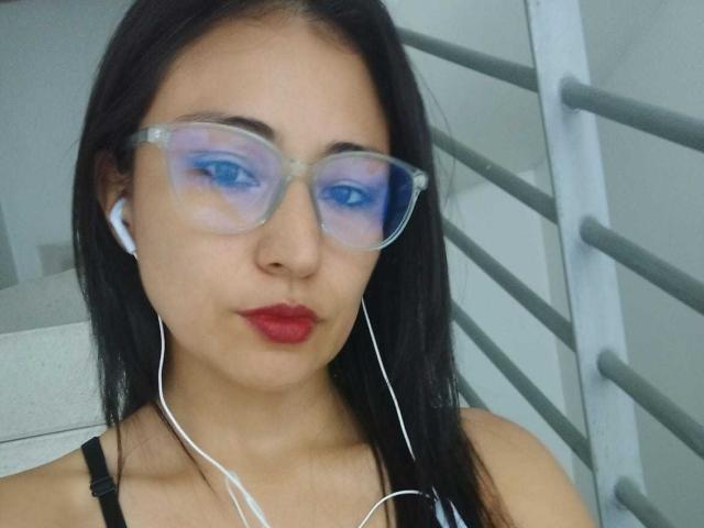 GigiRoseX - Sexe cam en vivo - 20659150