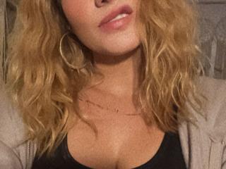 BristolXo - Live porn &amp; sex cam - 20659218