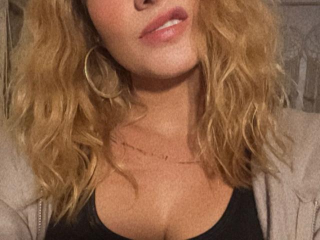 BristolXo - Live porn &amp; sex cam - 20659218
