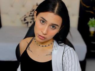 SofiaPalmersR - Live porn &amp; sex cam - 20659334