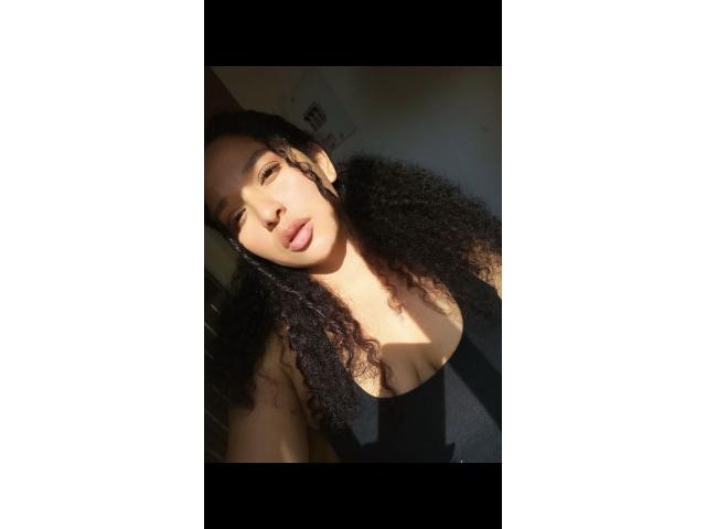 MelaniMouille - Live sexe cam - 20662390