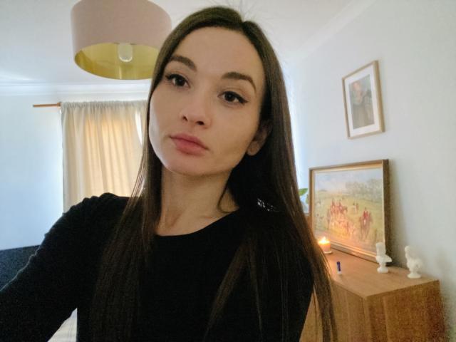 Dionisia - Live porn &amp; sex cam - 20663854