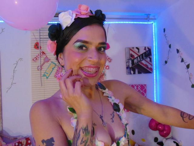 LunaRoose - Live porn &amp; sex cam - 20665126